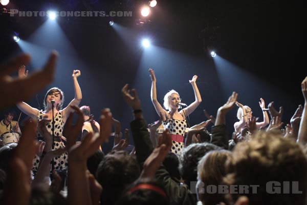 THE PIPETTES - 2007-05-03 - PARIS - Trabendo - 